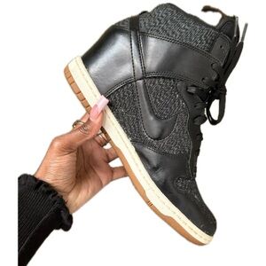 Nike Dunk High-Top Sneakers